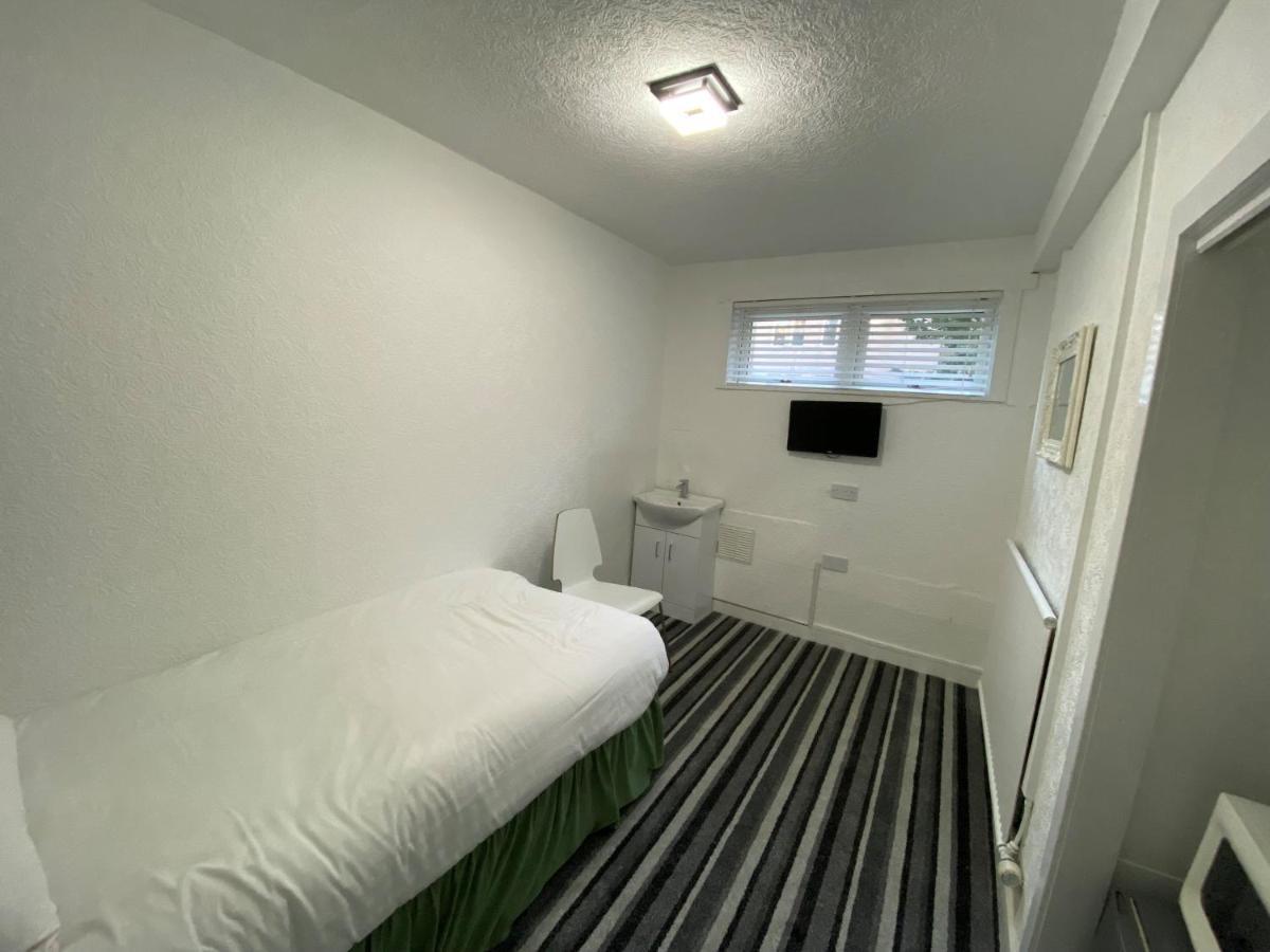 Aaran Central Guesthouse แอเบอร์ดีน ภายนอก รูปภาพ
