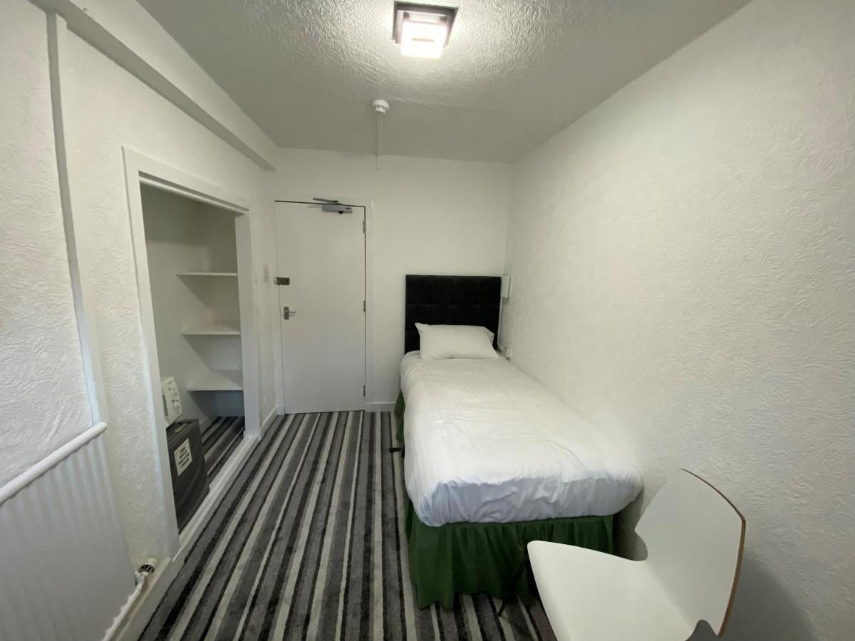 Aaran Central Guesthouse แอเบอร์ดีน ภายนอก รูปภาพ
