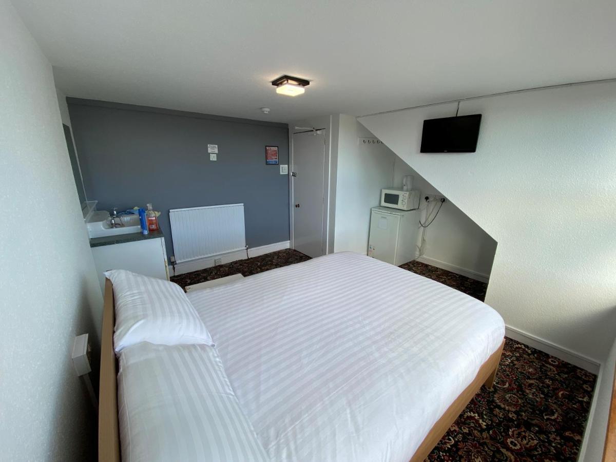Aaran Central Guesthouse แอเบอร์ดีน ภายนอก รูปภาพ