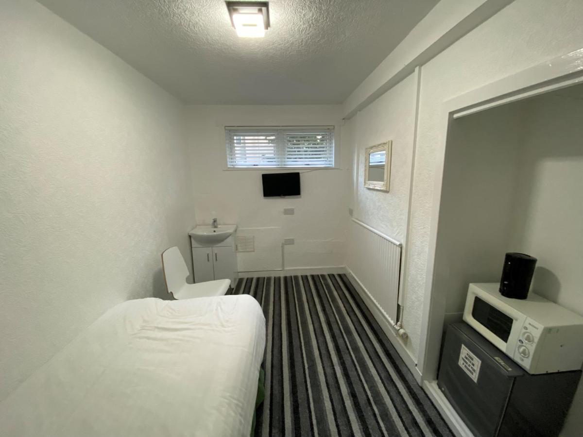 Aaran Central Guesthouse แอเบอร์ดีน ภายนอก รูปภาพ