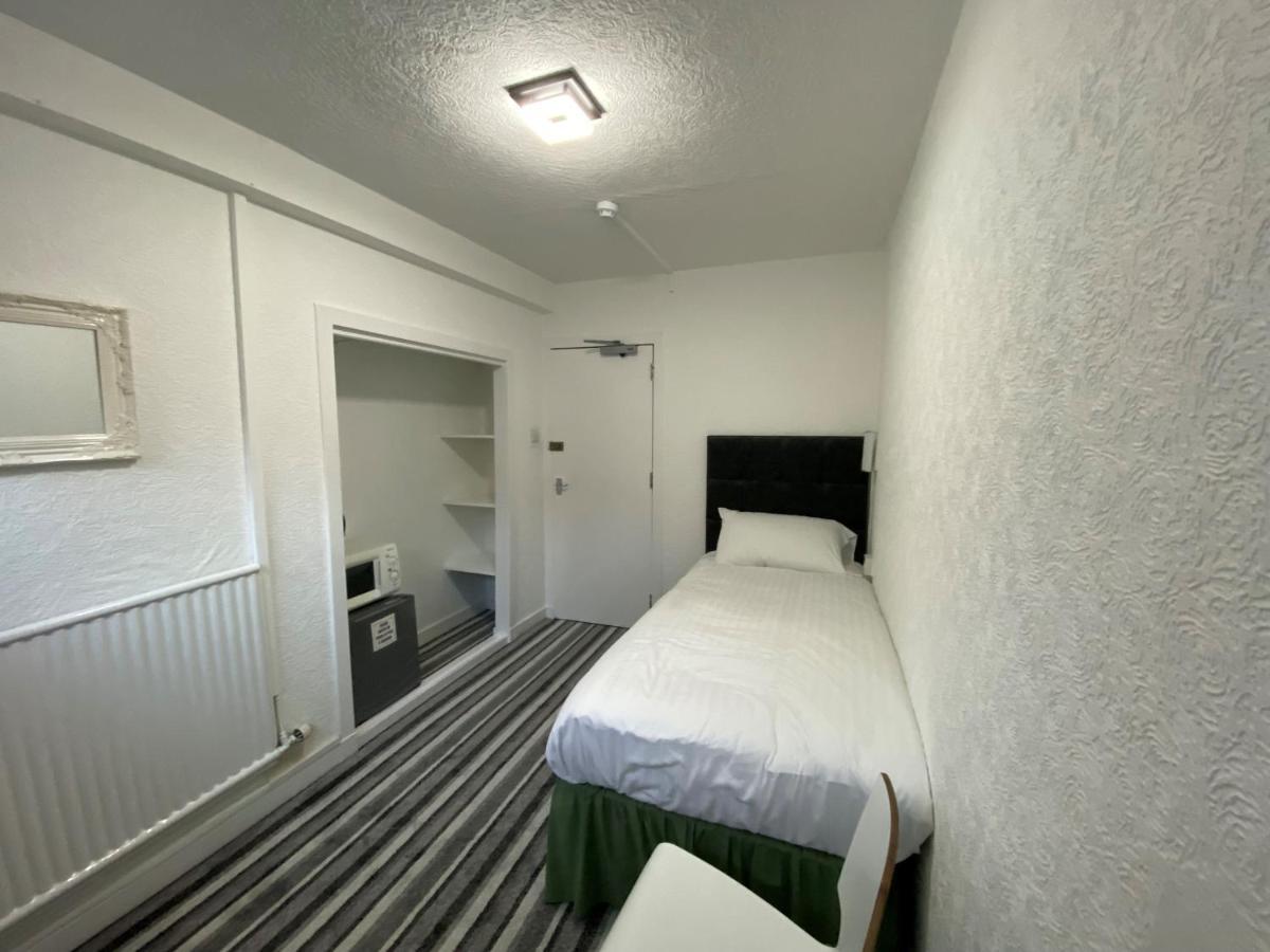 Aaran Central Guesthouse แอเบอร์ดีน ภายนอก รูปภาพ